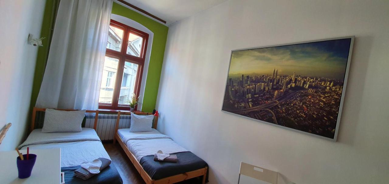 Chopin Street Private Rooms كاتوفيتسه المظهر الخارجي الصورة